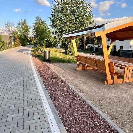 Fewo "Rabennest " Gemuetliche Wohnung Nahe Rabensteinklinikum - Kein Separates Schlafzimmer, Studiowohnung شيمنيتز المظهر الخارجي الصورة