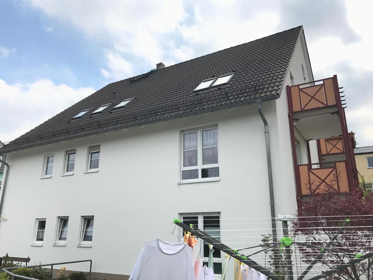 Fewo "Rabennest " Gemuetliche Wohnung Nahe Rabensteinklinikum - Kein Separates Schlafzimmer, Studiowohnung شيمنيتز المظهر الخارجي الصورة