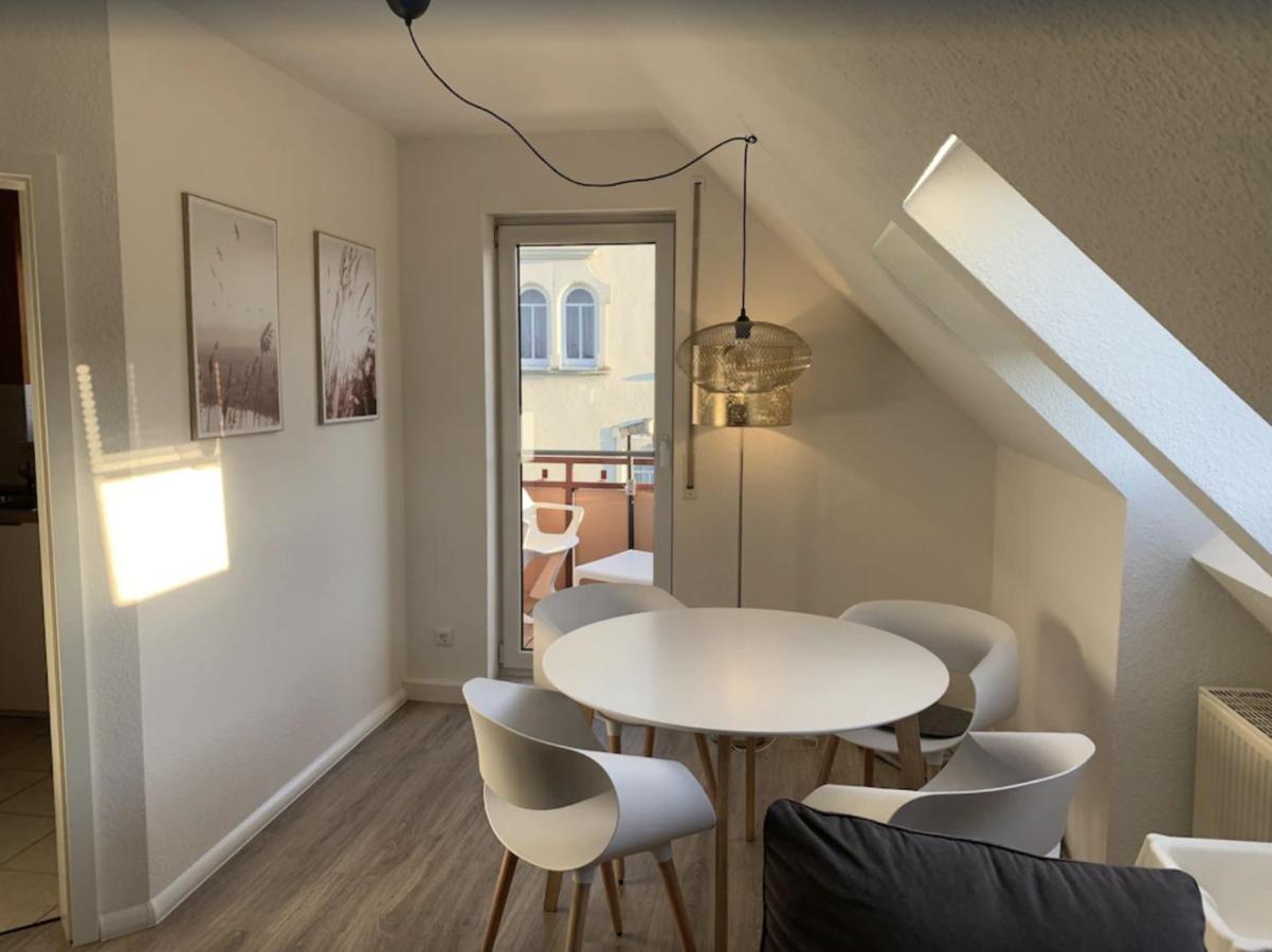 Fewo "Rabennest " Gemuetliche Wohnung Nahe Rabensteinklinikum - Kein Separates Schlafzimmer, Studiowohnung شيمنيتز المظهر الخارجي الصورة